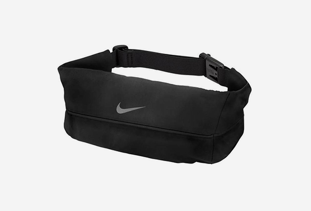 Чорна сумка Nike Expandable Waist Bag
