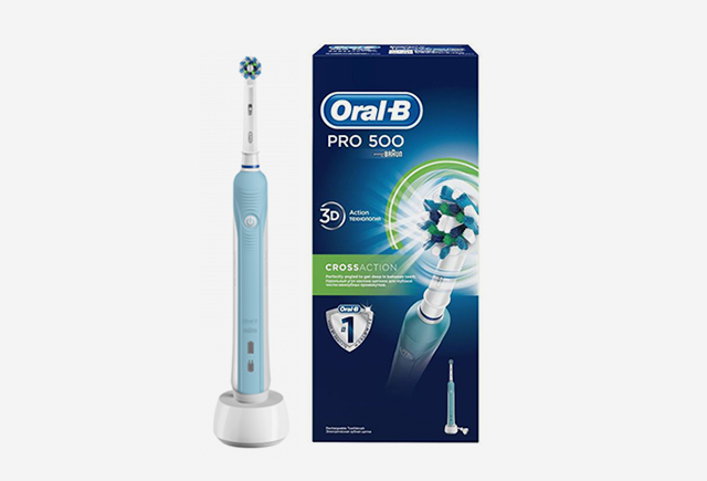 Зубна щітка Oral-B PRO-500