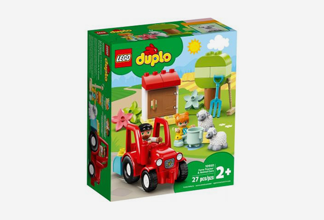 Конструктор LEGO DUPLO Сільськогосподарський трактор і догляд за тваринами