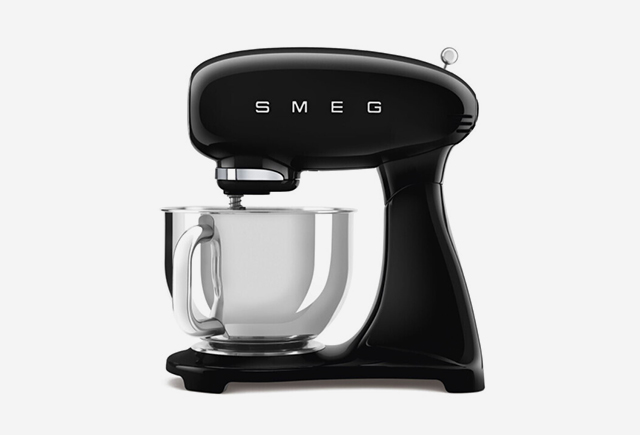 Кухонна машина Smeg