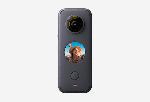 Панорамна екшн-камера Insta360